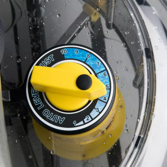 crw900_feature_4_jpg